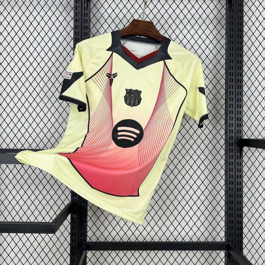 Camiseta FC Barcelona edición especial amarilla