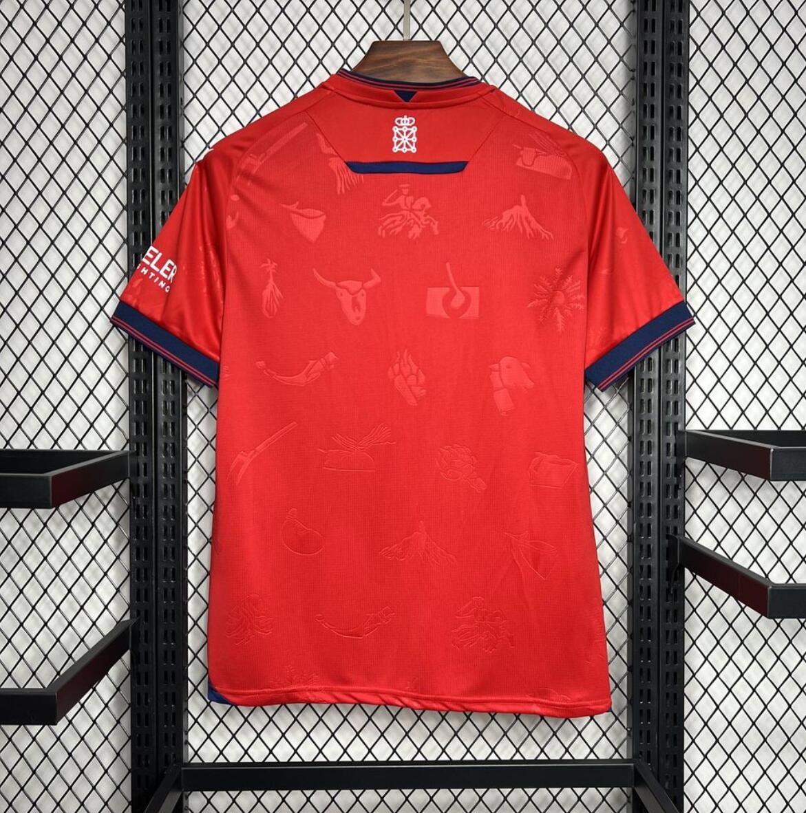 Camiseta Club Atletico Osasuna Primera Equipación 24/25